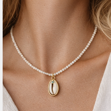 Load image into Gallery viewer, Beaded Cowrie Necklace