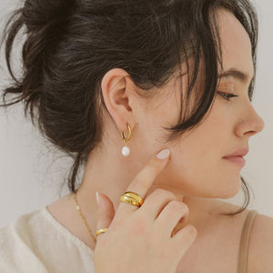 Pearl Hoop Medium