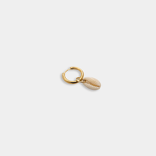 Load image into Gallery viewer, Classic Cowrie Hoop