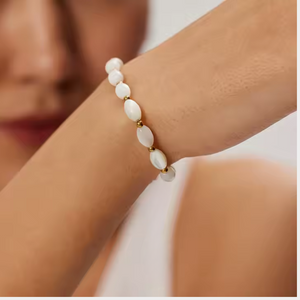 Shell we dance Bracelet