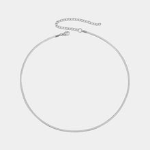 Load image into Gallery viewer, Silvertone Herringbone necklace