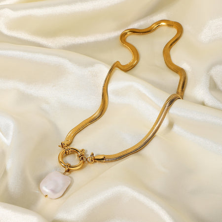 Snake Pearl Necklace