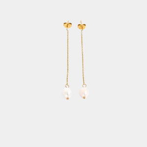 Dangling Pearl Earring