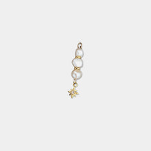 Load image into Gallery viewer, Sparkling pearl drop charm