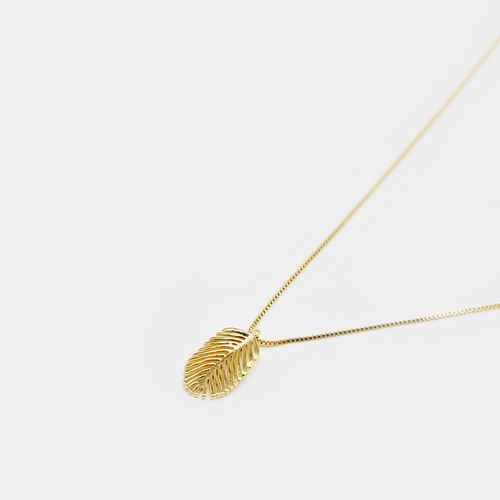 Palm leave necklace