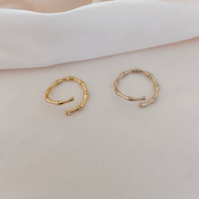 Load image into Gallery viewer, Bamboo ring
